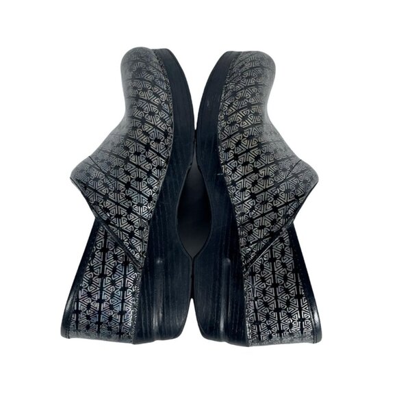 Dansko Patent Leather Clogs Metallic Silver & Black Mules Slip-Ons Size 38 - Picture 8 of 10